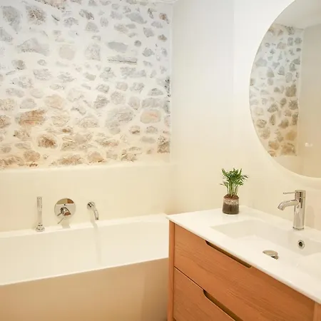 4p On The Remparts Of - Sea & Mountain View * Antibes