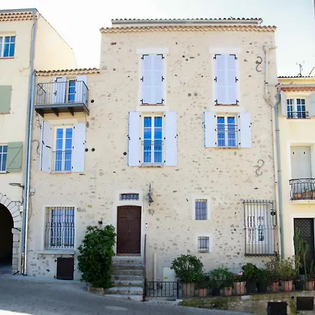4p On The Remparts Of - Sea & Mountain View Antibes