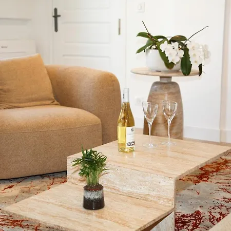 3br On The Remparts Of - Sea & Mountain View Apartamento *