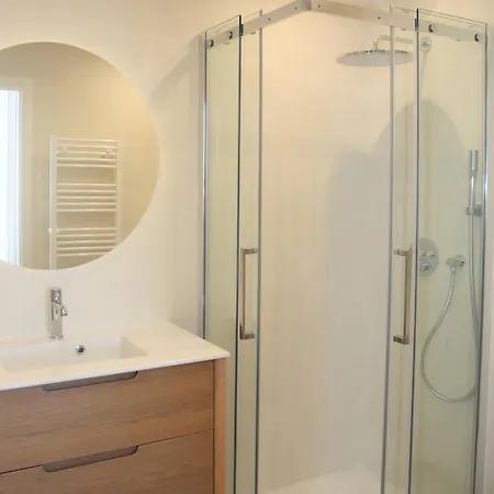 4p On The Remparts Of - Sea & Mountain View Apartment Antibes