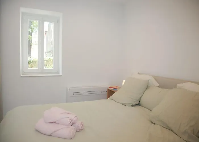 3br On The Remparts Of - Sea & Mountain View أنتيب