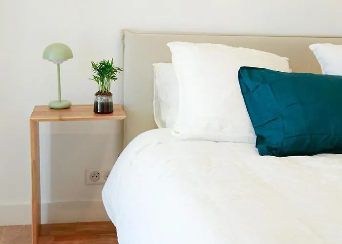 3br On The Remparts Of - Sea & Mountain View Apartamento